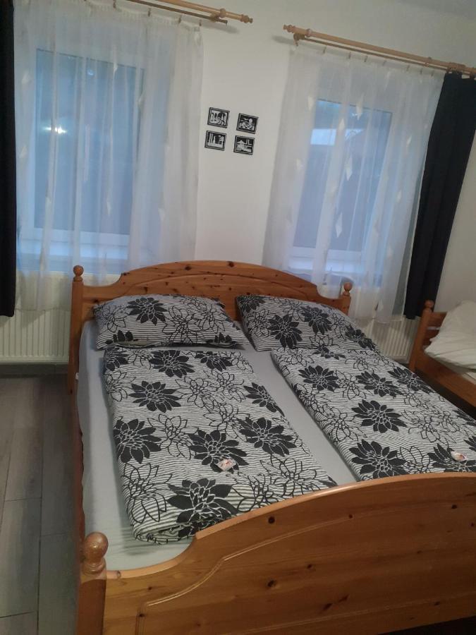 Oazis Apartman Sárospatak 外观 照片