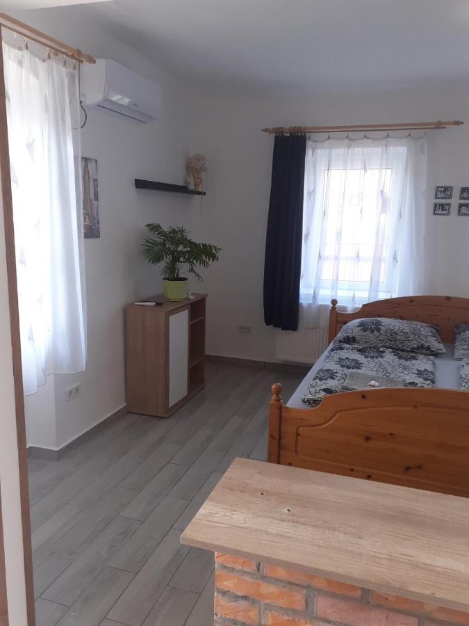 Oazis Apartman Sárospatak 外观 照片