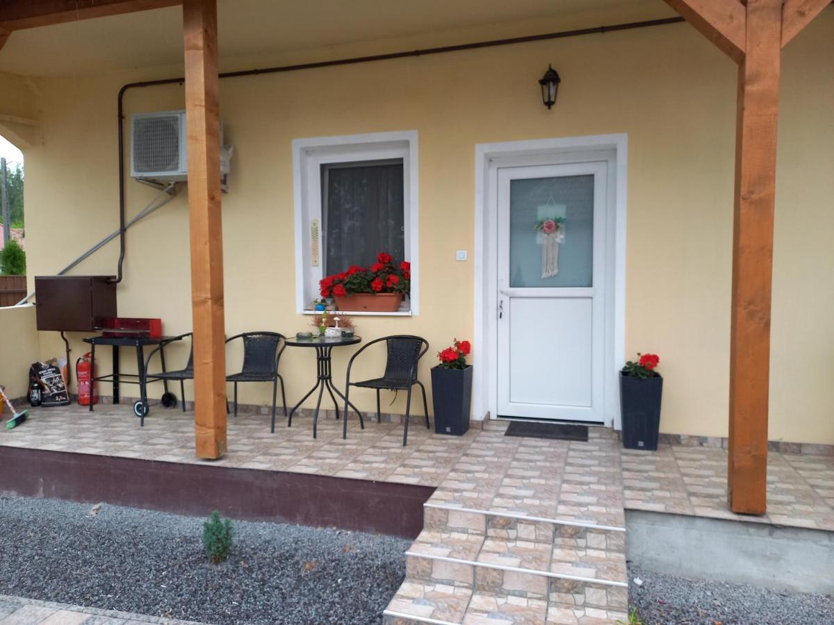 Oazis Apartman Sárospatak 外观 照片