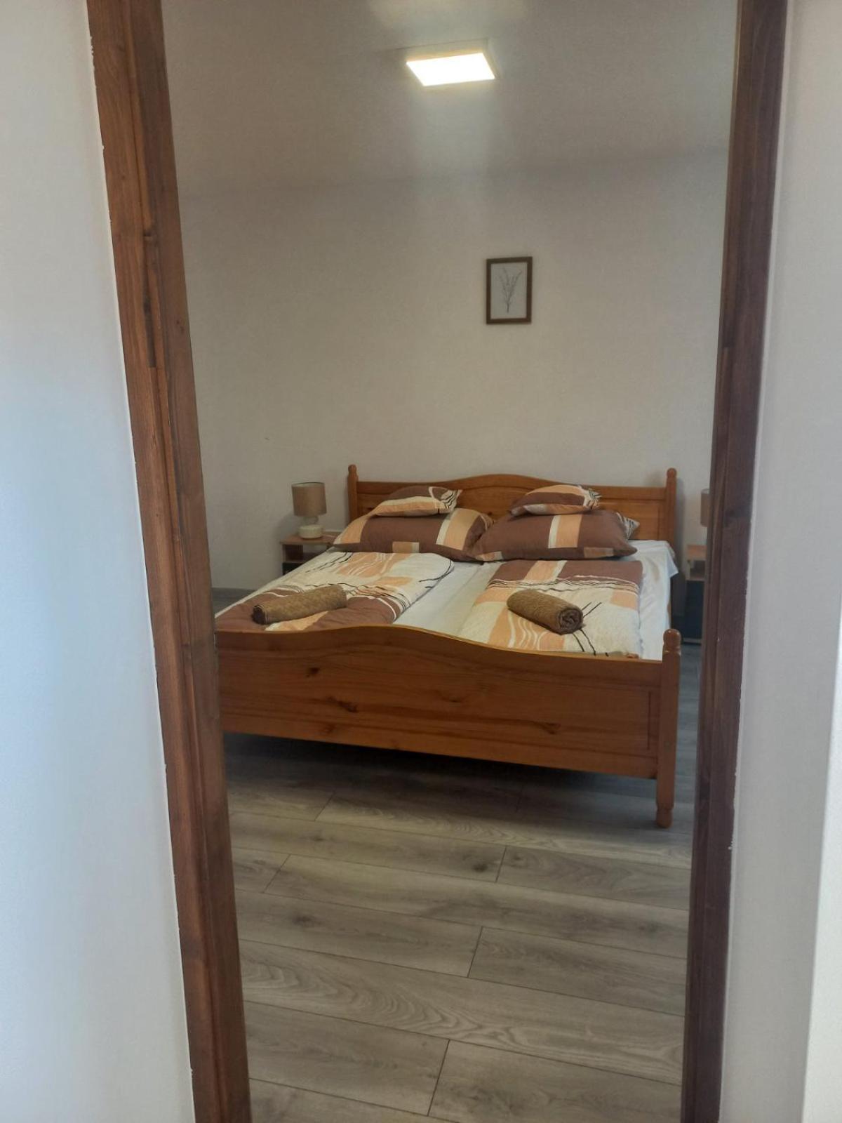 Oazis Apartman Sárospatak 外观 照片